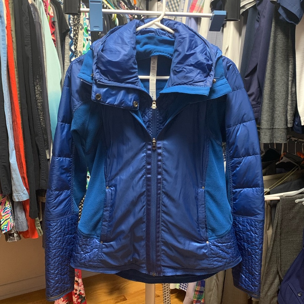 Lululemon Run: Bundle Up Jacket size 8